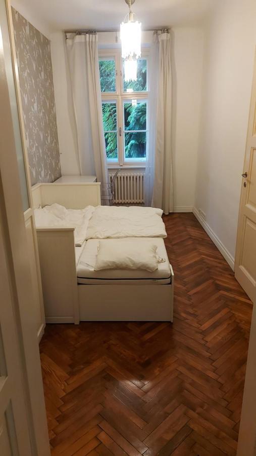 Beautiful Appartment In The Old Town Of Bratislava Bagian luar foto